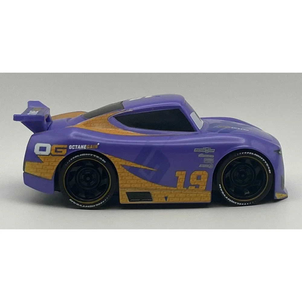 Disney Pixar Cars 3 Turbo Racers Daniel Swervez Octane Gain 19 Purple Car FYX43